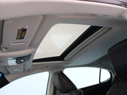 Used 2020 Lexus ES 350 w/ Premium Package FWD image 29