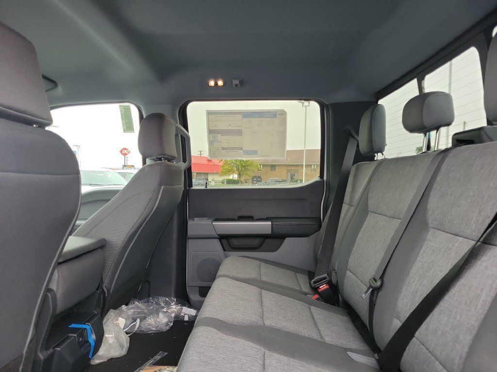 New 2026 Ford F250 XL w/ STX Appearance Package AWD/4WD image 14