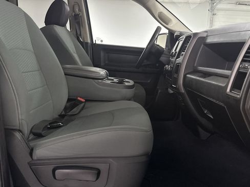 Used 2019 RAM 1500 Tradesman w/ Tradesman SXT Package AWD/4WD image 18