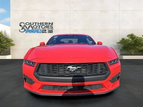 Used 2024 Ford Mustang Coupe RWD image 8
