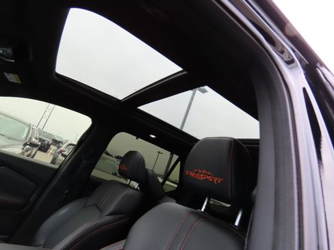 Used 2023 Honda Pilot TrailSport image 40