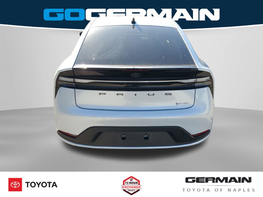 New 2026 Toyota Prius Plug-In Hybrid FWD image 8