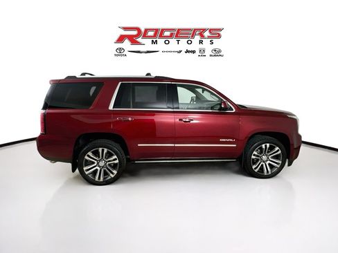 Used 2019 GMC Yukon Denali w/ Denali Ultimate Package AWD/4WD image 9