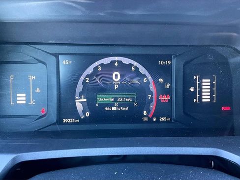 Used 2024 Toyota Tacoma SR5 image 18