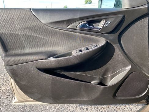 Used 2024 Chevrolet Malibu LT image 31