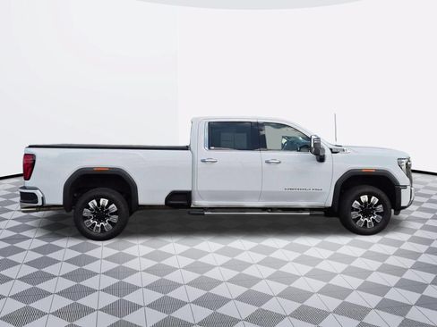 Certified 2024 GMC Sierra 2500 Denali w/ Snow Plow Prep/Camper Package AWD/4WD image 8