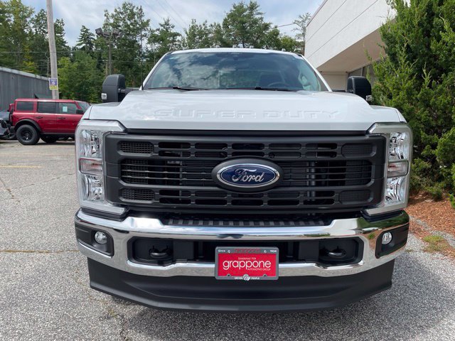 New 2026 Ford F250 XL w/ XL Chrome Package AWD/4WD image 3
