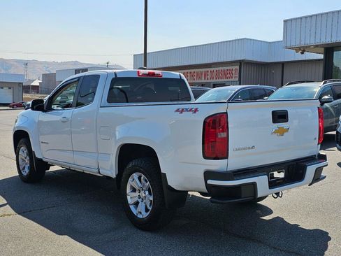 Used 2015 Chevrolet Colorado LT AWD/4WD image 3