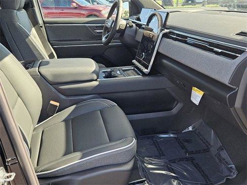 New 2026 GMC Sierra EV Elevation image 15