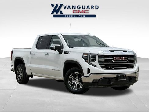 Used 2025 GMC Sierra 1500 SLT RWD image 1