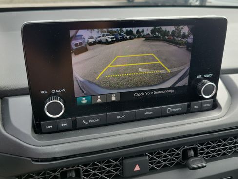 Used 2024 Honda Accord LX image 29