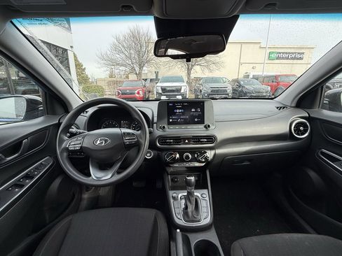Used 2022 Hyundai Kona SEL image 19