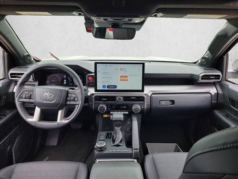 Used 2026 Toyota 4Runner TRD Off-Road Premium AWD/4WD image 15