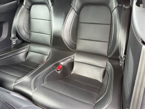 Used 2019 Ford Mustang GT Premium w/ Equipment Group 401A RWD image 12