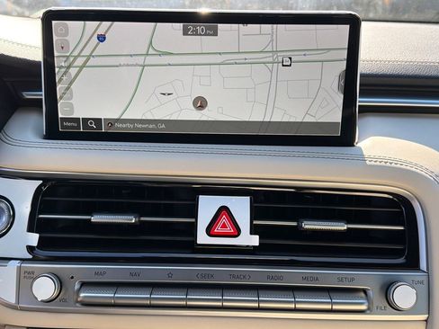 New 2026 Genesis G70 2.5T image 28