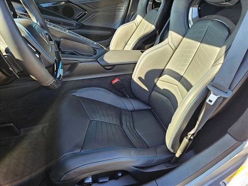 Used 2025 Chevrolet Corvette Z06 w/ Z07 Performance Package image 15