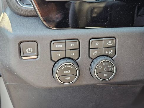 New 2026 Chevrolet Silverado 3500 LTZ w/ LTZ Plus Package AWD/4WD image 26