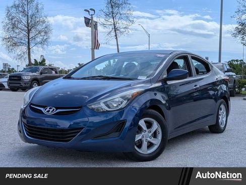 Used 2015 Hyundai Elantra SE FWD image 1