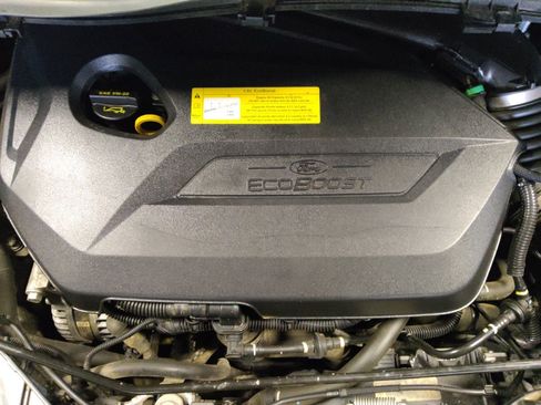 Used 2016 Ford Escape SE FWD image 30