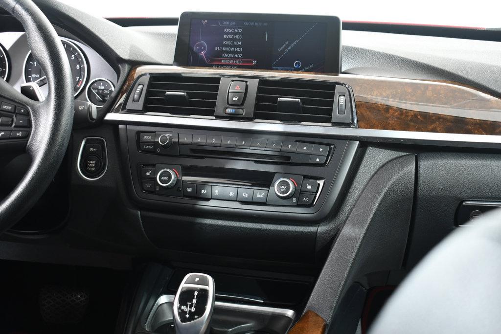 Used 2015 BMW 328i Gran Turismo xDrive AWD/4WD image 9