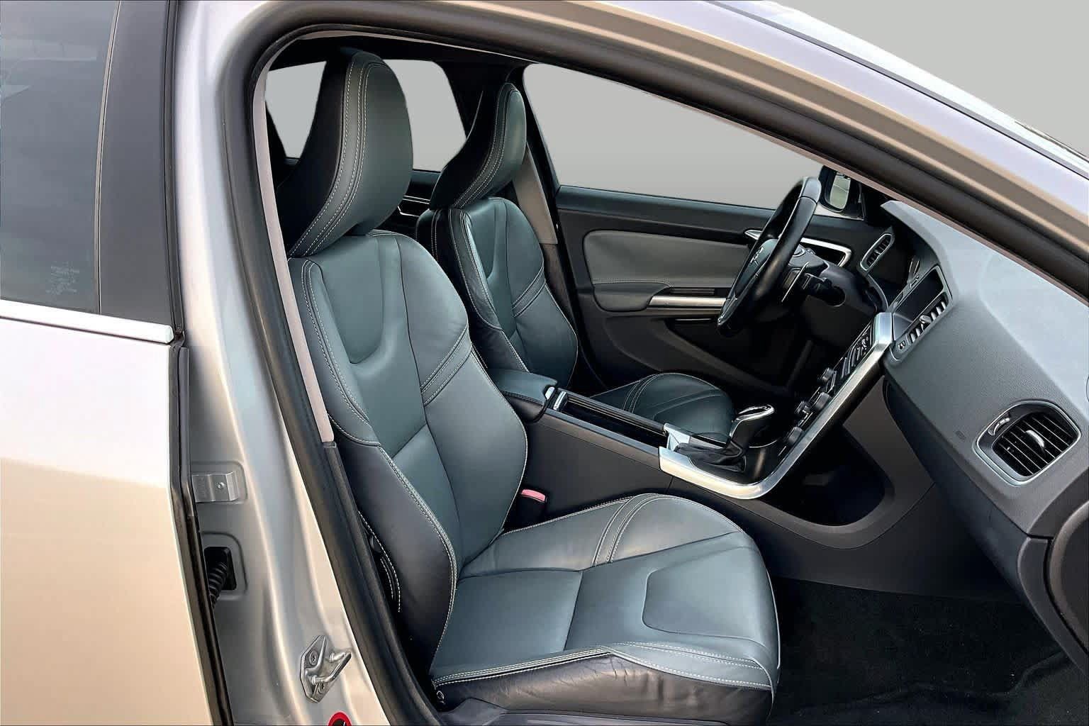 Used 2014 Volvo S60 T6 AWD/4WD image 9