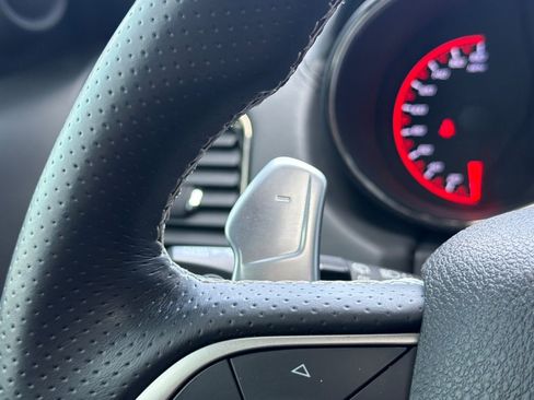 Used 2018 Dodge Durango SRT w/ SRT Interior Appearance Group image 34