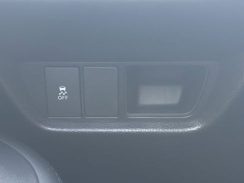 Certified 2026 Honda HR-V LX image 11