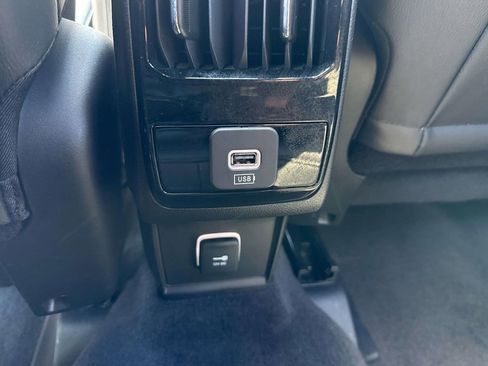 Used 2022 Jeep Compass High Altitude AWD/4WD image 18