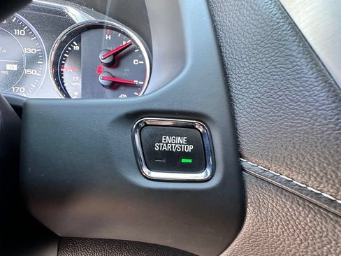 Used 2023 GMC Acadia Denali w/ Denali Ultimate Package AWD/4WD image 39
