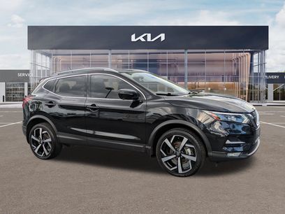 Used 2022 Nissan Rogue Sport SL w/ Premium Package