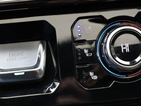 Used 2025 GMC Sierra 1500 AT4 w/ AT4 Premium Package image 34