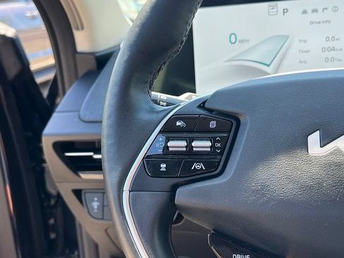 Certified 2024 Kia EV6 Light AWD/4WD image 21