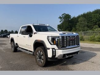 Used 2025 GMC Sierra 2500 Denali w/ Denali Reserve Package AWD/4WD 360° Tour