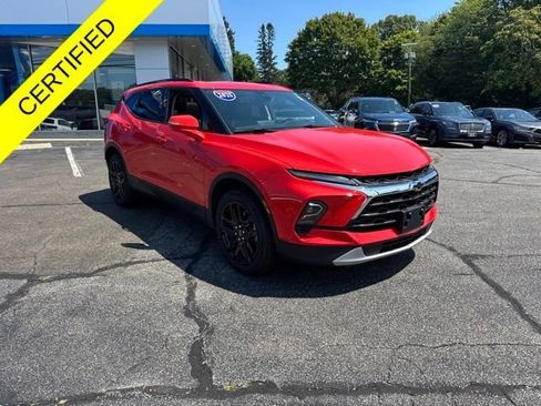 Used 2025 Chevrolet Blazer LT w/ Sound & Technology Package AWD/4WD image 1