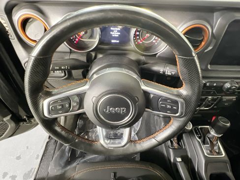 Used 2022 Jeep Gladiator Mojave w/ Cold Weather Group image 11