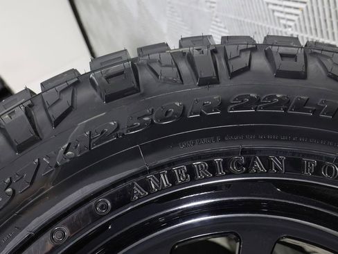 Used 2026 GMC Sierra 2500 AT4X w/ LPO, Black Badging Package AWD/4WD image 60