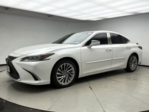 Used 2019 Lexus ES 350 Ultra Luxury w/ Accessory Package 2 image 1