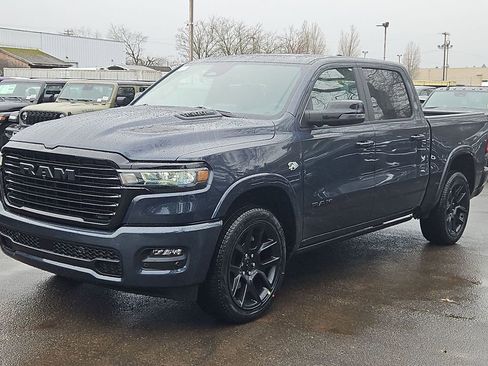 New 2026 RAM 1500 Laramie AWD/4WD image 3