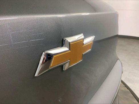 Used 2025 Chevrolet TrailBlazer LT AWD/4WD image 29