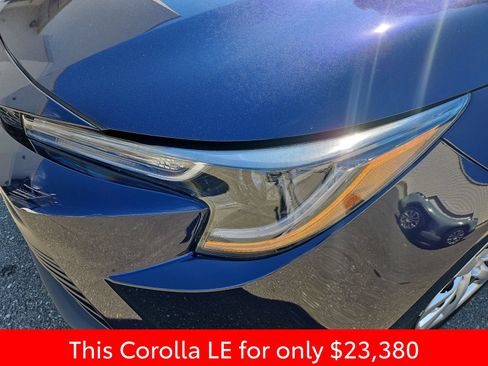 Used 2025 Toyota Corolla LE FWD image 13