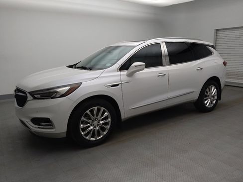 Used 2018 Buick Enclave Premium w/ Experience Buick Package image 2