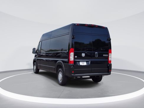 Used 2025 RAM ProMaster 2500 FWD image 7