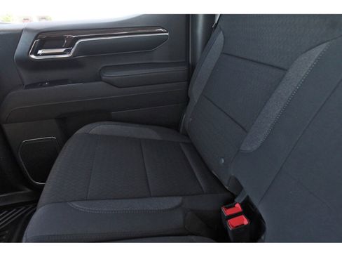Used 2024 Chevrolet Silverado 1500 RST w/ Z71 Off-Road Package AWD/4WD image 14