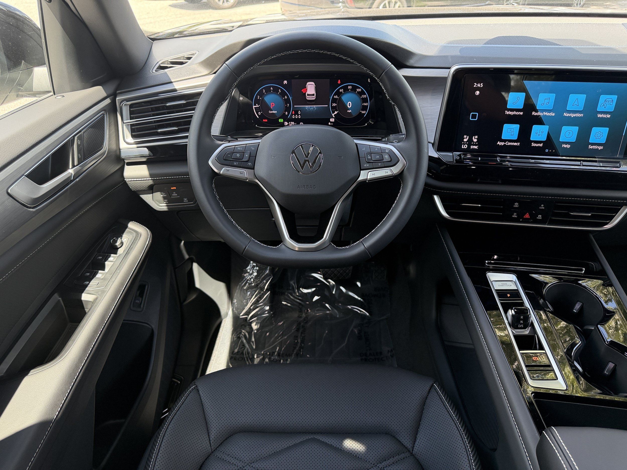 New 2026 Volkswagen Atlas Cross Sport SE FWD image 15
