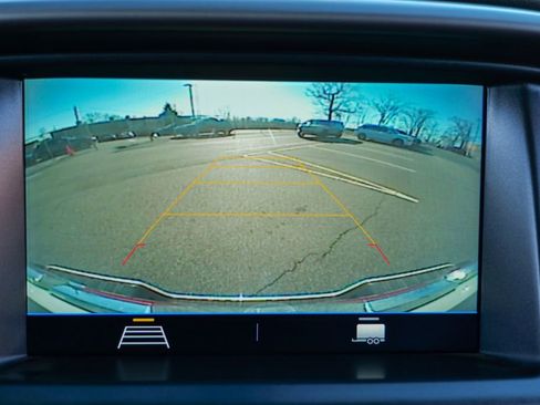 Used 2022 GMC Canyon AT4 image 47