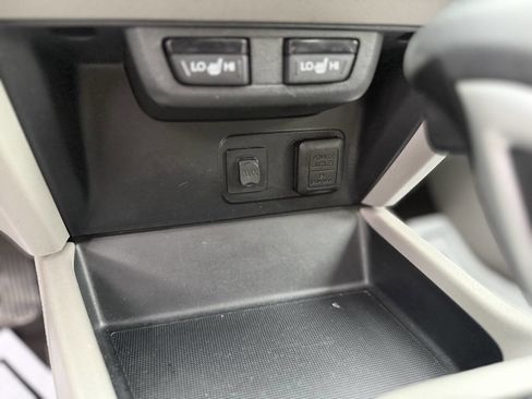 Used 2012 Honda Civic EX-L image 18