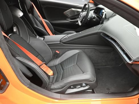 Used 2024 Chevrolet Corvette Stingray Premium Cpe w/ Z51 Performance Package RWD image 9