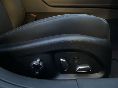 Certified 2025 Cadillac CT5 Premium Luxury w/ Sun And Sound Package image 44