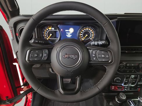 New 2026 Jeep Wrangler Unlimited Rubicon AWD/4WD image 18