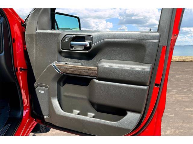 Used 2020 Chevrolet Silverado 1500 RST w/ All-Star Edition AWD/4WD image 31